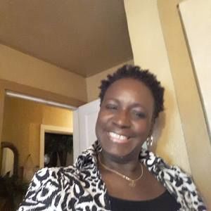 Meet your Posher, Debbie